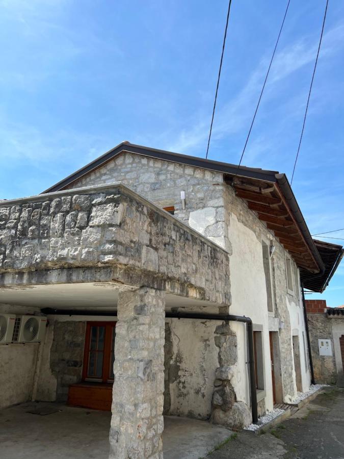 Guesthouse 45 Dutovlje المظهر الخارجي الصورة